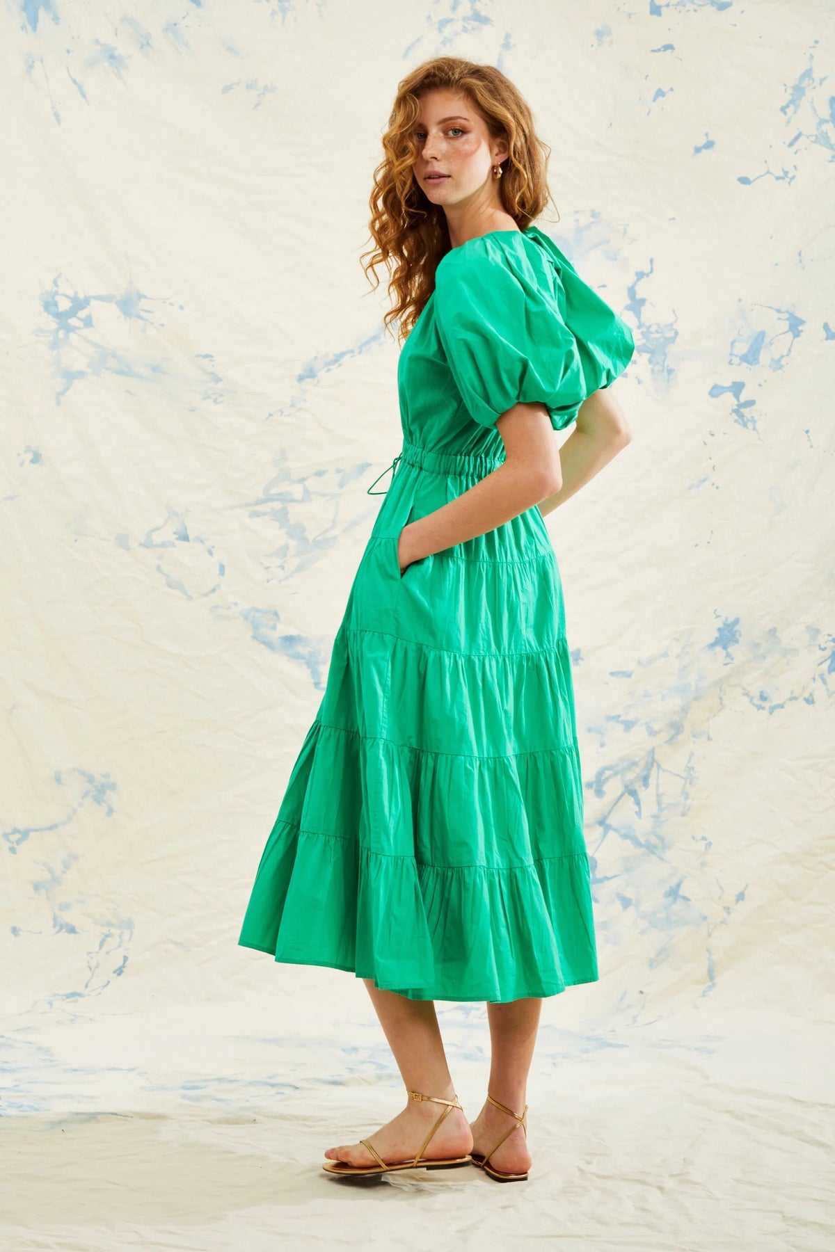 Love the 2025 label clothing